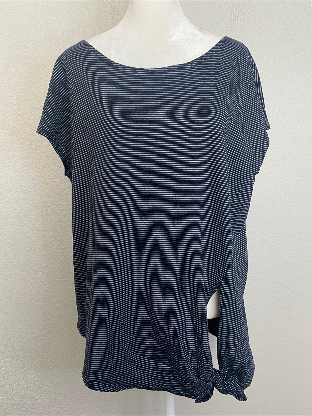 Max Studio Asymmetrical Boatneck Tie TShirt Stripe Blue/White Size Large